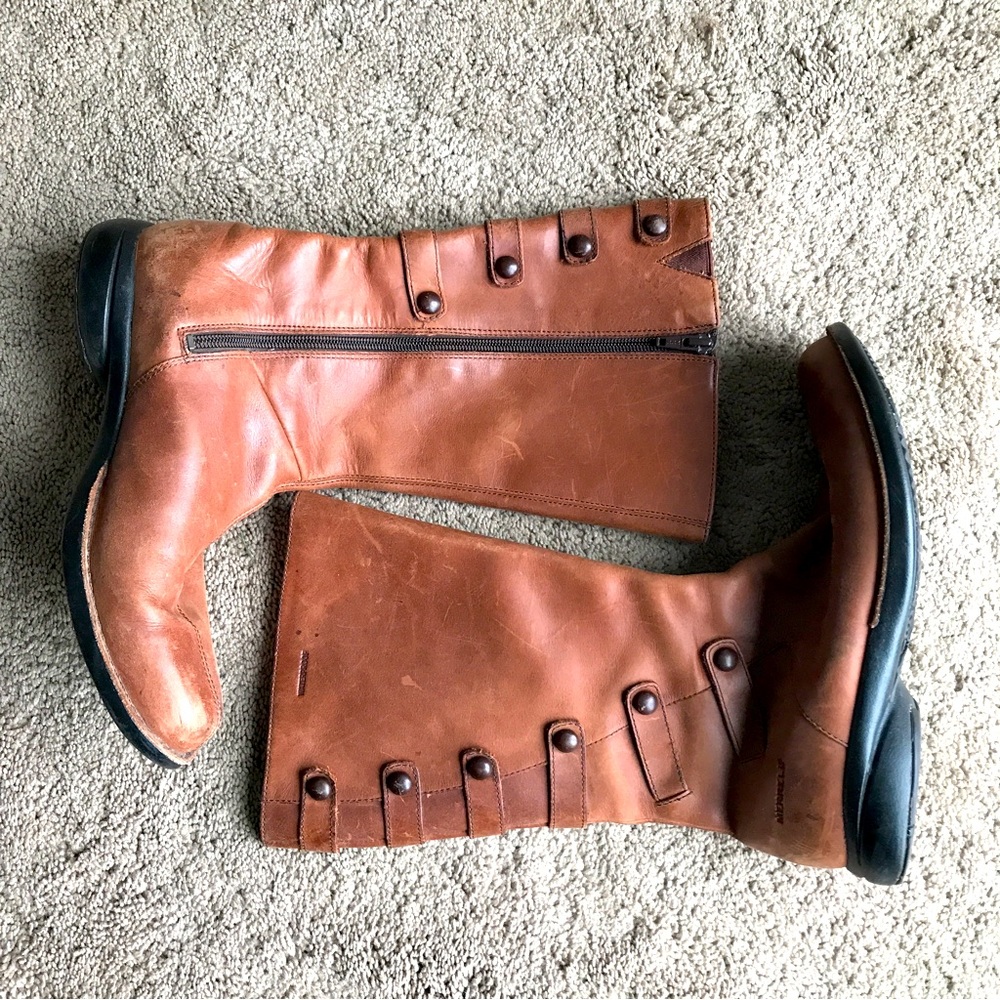 Merrell cherry brown leather waterproof mid-calf boots size 7.5